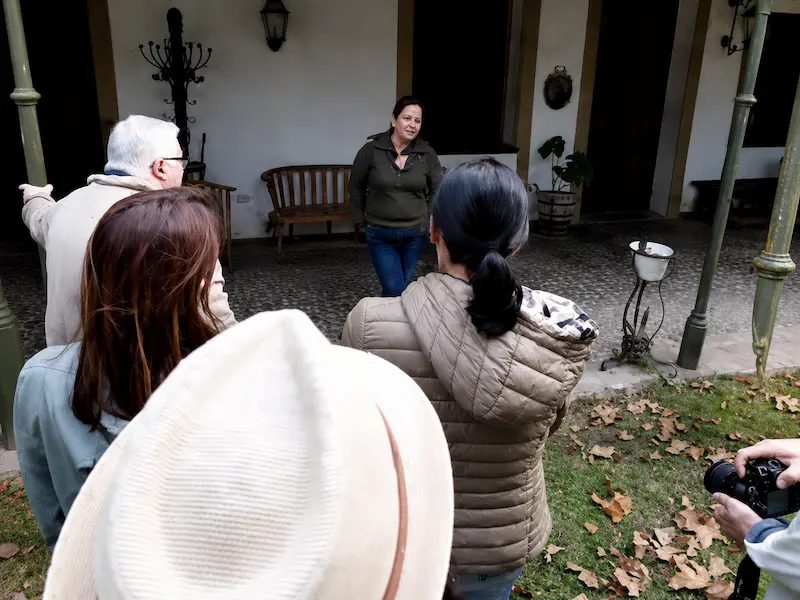 Group of friends enjoying a countryside day at El Carmen